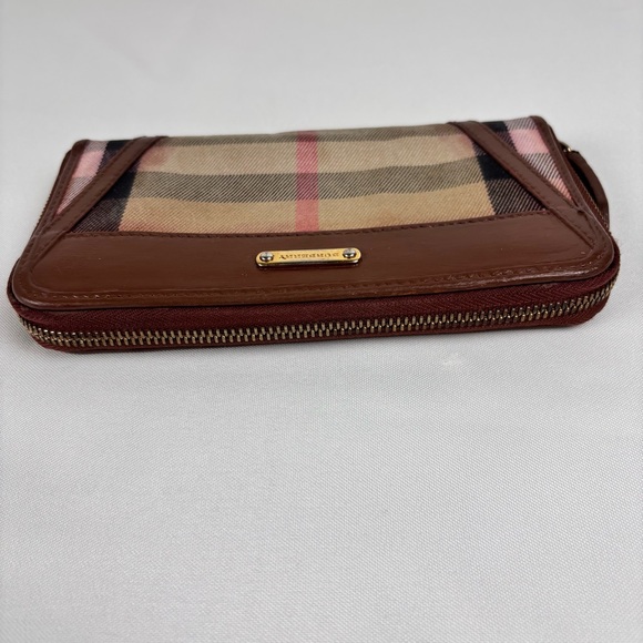Burberry Brown Beige Fabric and Leather Leighton Continental Wallet Authentic - Picture 3 of 13
